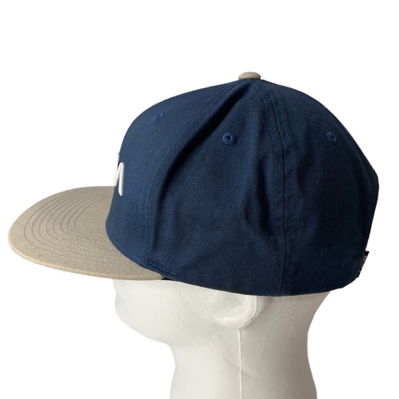 RVCA Snapback Adjustable Cap Flat Bill Twill Hat Blue‎ & Tan - Picture 4 of 6